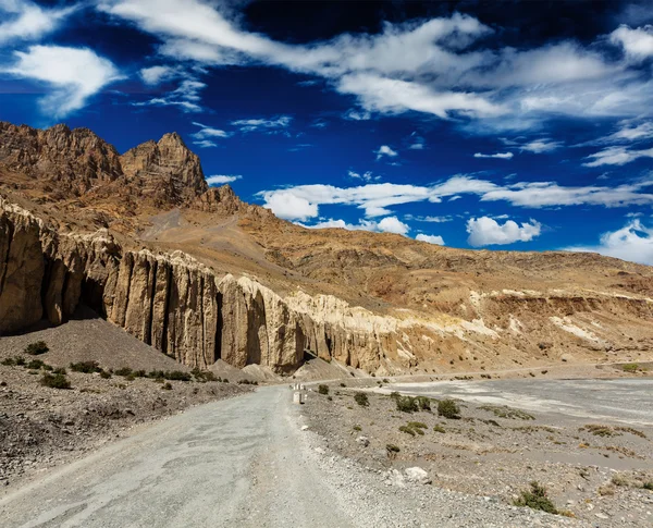 Estrada no Himalaia — Fotografia de Stock