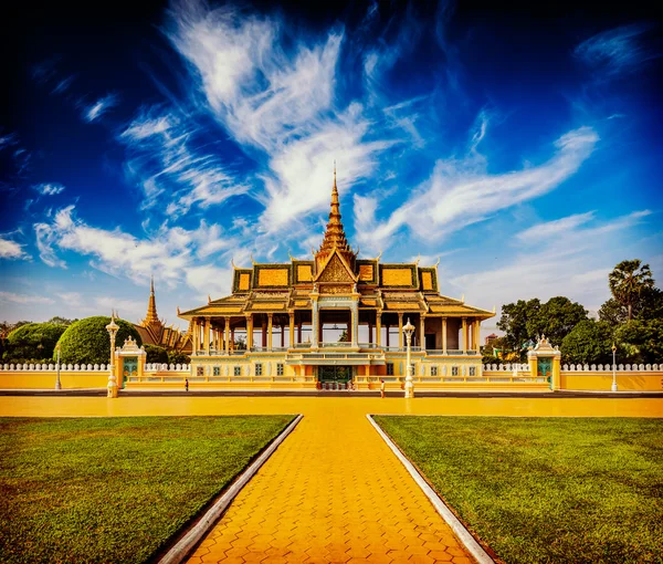 Kungliga slottet komplexa i Phnom Penh — Stockfoto