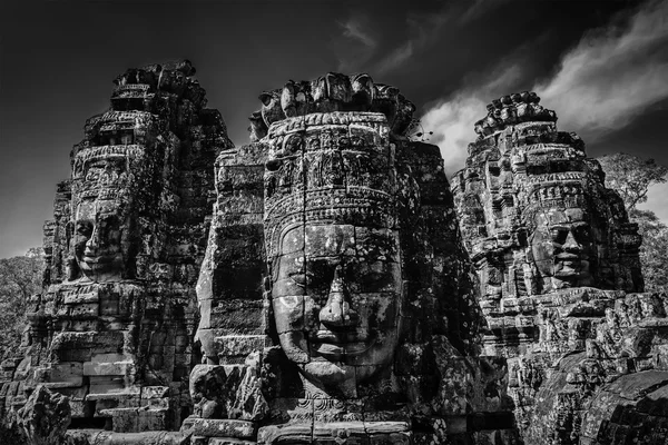 Volti del tempio Bayon, Angkor, Cambogia — Foto Stock