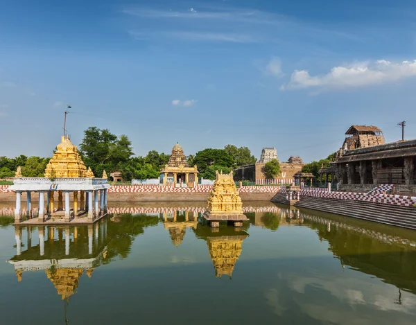 Nádrž chrámu hinduistického chrámu, Indie — Stock fotografie
