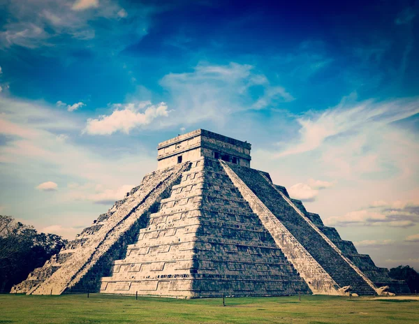 Maya piramide in Chichen-Itza, Mexico Stockafbeelding