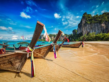 uzun kuyruk tekne Beach, Tayland