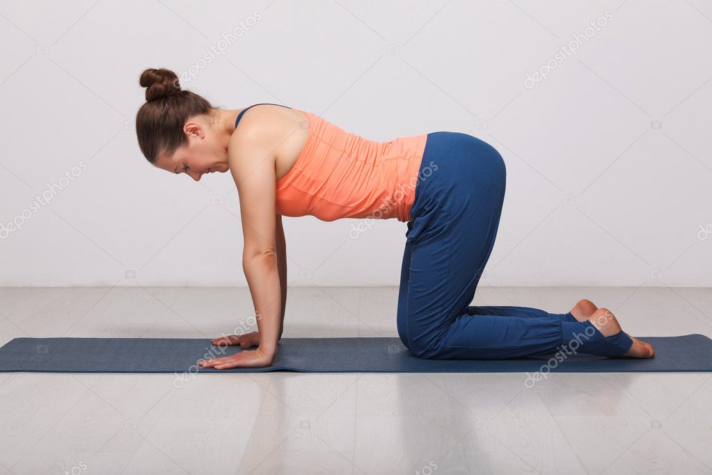 Aarogyam diet & nutri clinic - Marjaryasana and Bitilasana (Cat and Cow Pose)  Both these yoga poses generates a lot of movement in the spine and helps to  relax the tightness of