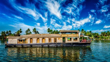 Teknede önemsizden kerala, Hindistan