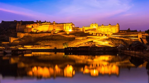 Amer Fort at night in twilight,  Jaipur — Stock Photo, Image