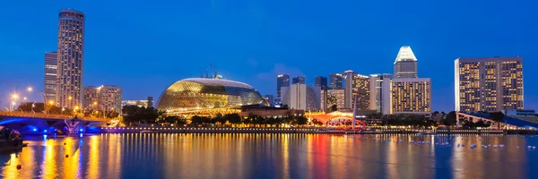 Singapore cidade paisagem noite — Fotografia de Stock