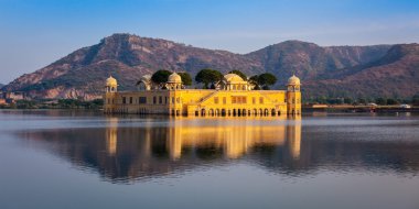 Jal Mahal Su Sarayı. Jaipur, Rajasthan, Hindistan