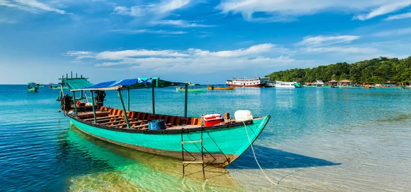 Barcos en Sihanoukville — Foto de Stock