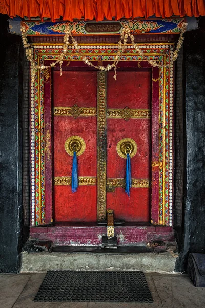 Deur van Spituk klooster. Ladakh, India — Stockfoto