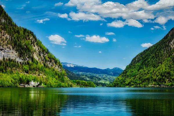 Hallstatter Se fjällsjö i Österrike — Stockfoto