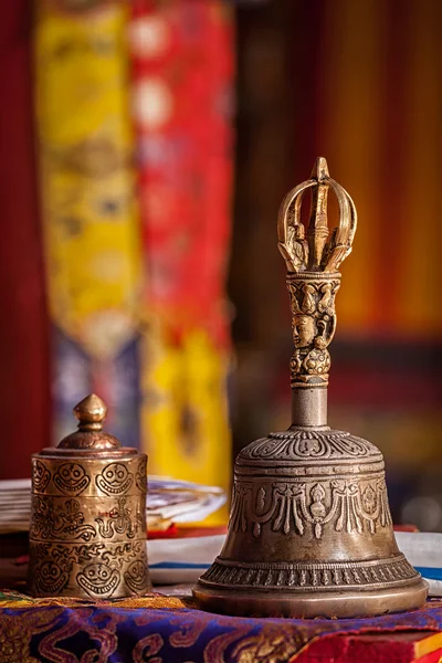 Náboženské zvon v buddhistickém klášteře — Stock fotografie