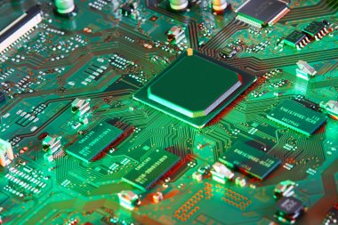 Elektronik devre kartı kapanıyor.