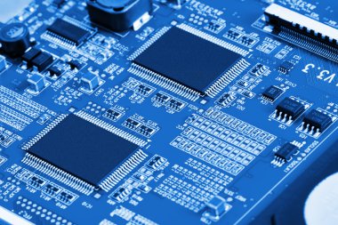 Elektronik devre kartı kapanıyor.