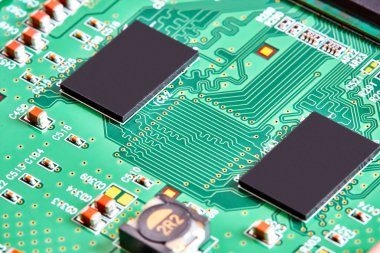 Elektronik devre kartı kapanıyor.