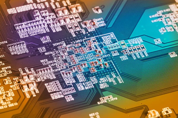 Zamykanie obwodów elektronicznych. — Zdjęcie stockowe