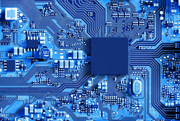 Elektronik devre kartı kapanıyor.