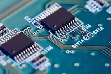 Elektronik devre kartı kapanıyor.