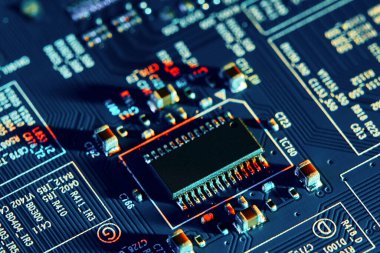 Elektronik devre kartı kapanıyor.