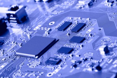 Elektronik devre kartı kapanıyor.