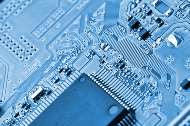 Elektronik devre kartı kapanıyor.