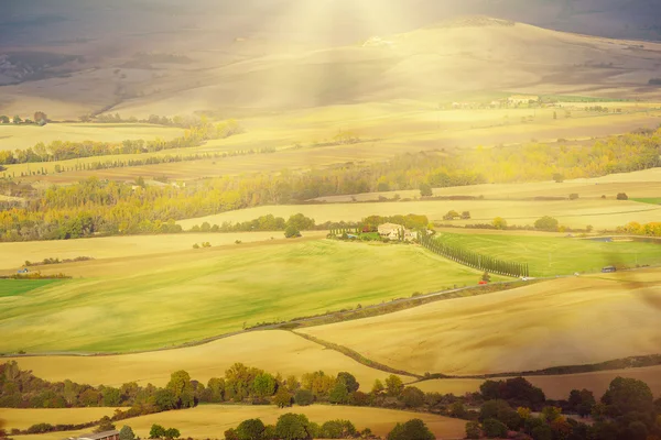 Campi ondulati in Toscana — Foto Stock