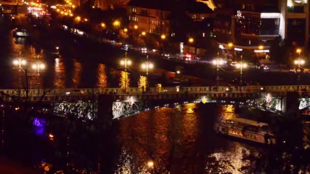Praga tráfego noturno — Vídeo de Stock