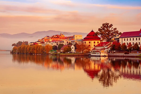 Zonsopgang bij Maribor — Stockfoto