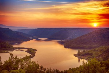 Krka Nehri 'nde gün doğumu