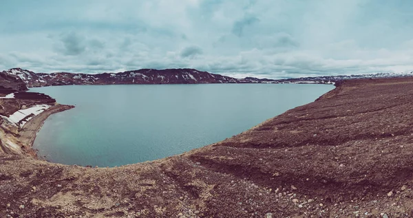 Oskjuvatn mavi gölü — Stok fotoğraf