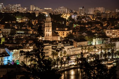 Geceleri ayrıl, Hırvatistan