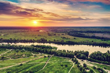 Kırsal yaz günbatımı