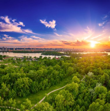 Kırsal yaz günbatımı