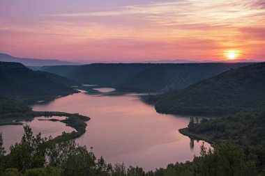 Krka Nehri 'nde gün doğumu