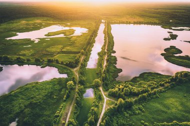 Kırsal yaz günbatımı