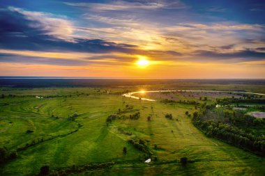 Kırsal yaz günbatımı