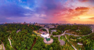 Kyiv 'in panoramik görünümü