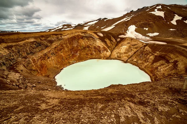 Viti sulfur lake — Stock Photo, Image