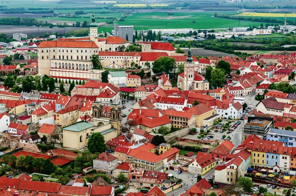 Uitzicht op de stad Mikulov — Stockfoto