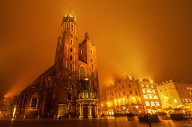 Cracow pazar meydanında geceleri