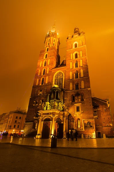 Place du marché à Cracovie la nuit — Photo