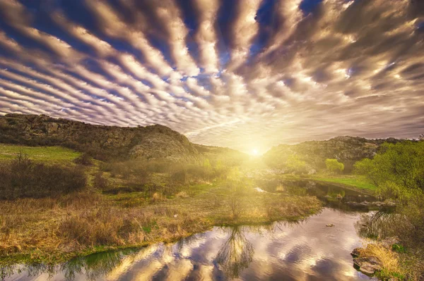 Nascer do sol no desfiladeiro — Fotografia de Stock