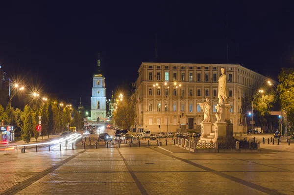 Mykhailivska plein in Kiev — Stockfoto