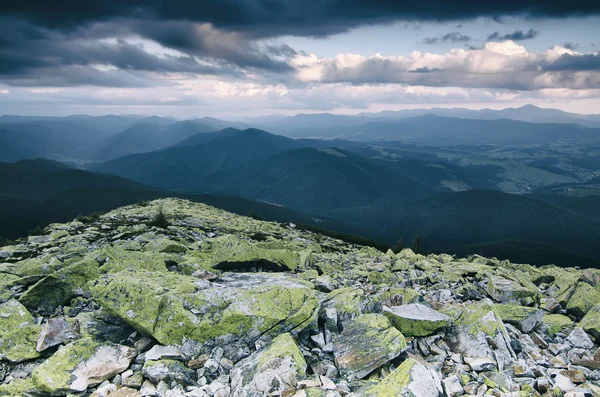 Carpathian mountain landscape — Stock Photo, Image