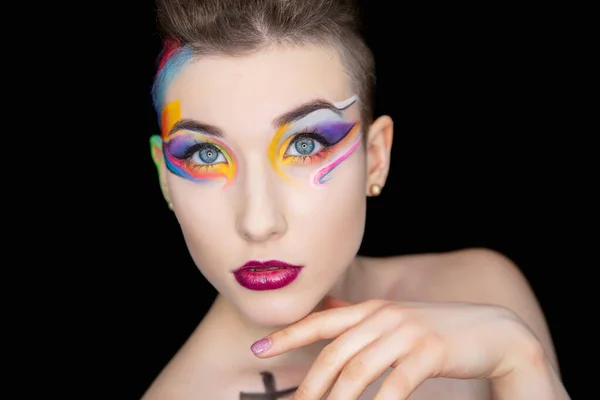 Joven Morena Atractiva Con Maquillaje Creativo Pintura Corporal —  Fotos de Stock