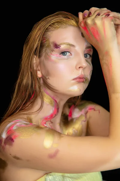 Hezká Mladá Žena Kreativním Make Upu Tváři — Stock fotografie
