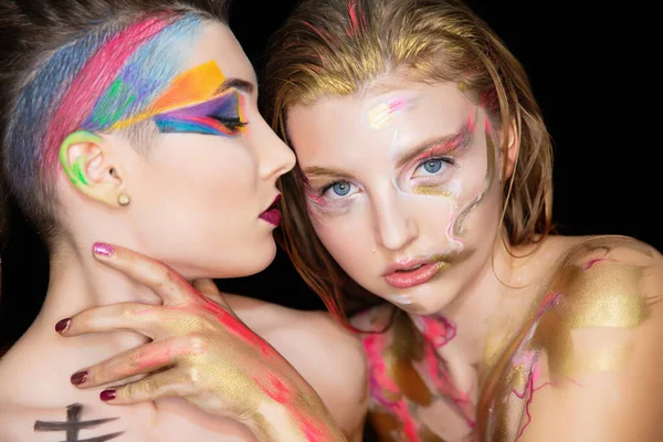 Dos Mujeres Jóvenes Sexy Con Maquillaje Creativo Cara Posando Estudio — Foto de Stock