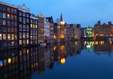 binalar kanal Amsterdam, Hollanda