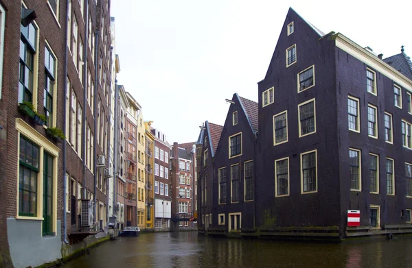Rainy day one of canal in Amsterdam — Stock Photo, Image