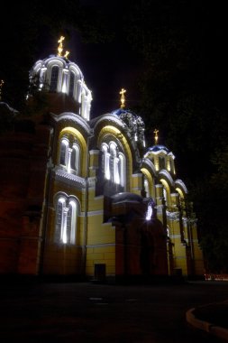 Gece Volodomirskiy kilisede Kiev, Ukrayna