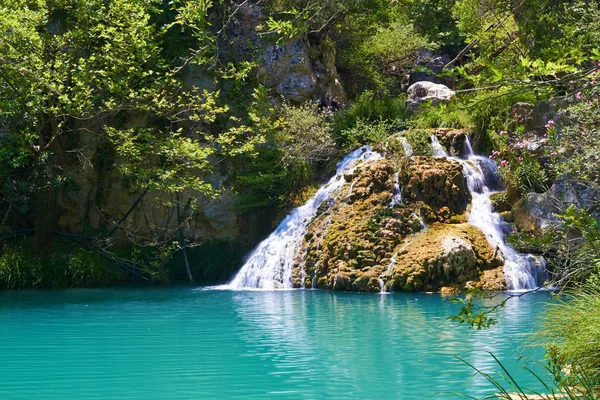 Natural waterfall and lake in Polilimnio area. Greece — Stock Photo, Image